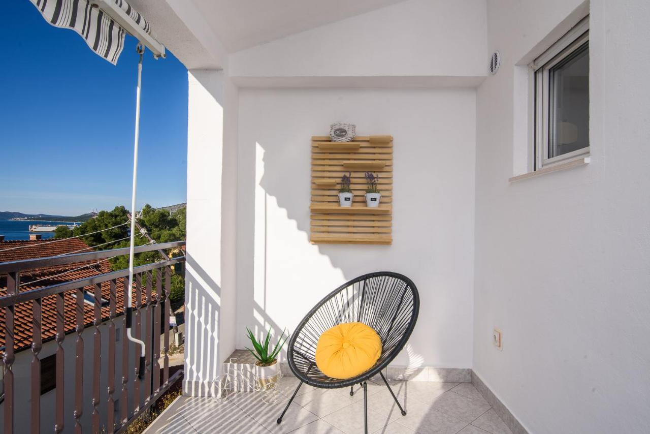 Apartment Kristina Trogir Exteriör bild