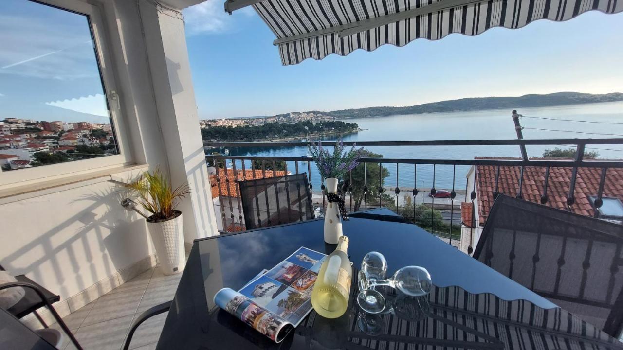Apartment Kristina Trogir Exteriör bild